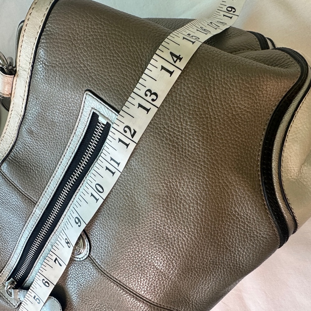 Coach Laura Spectator Tote All Leather Pebble Grain Handbag - Picture 4 of 15